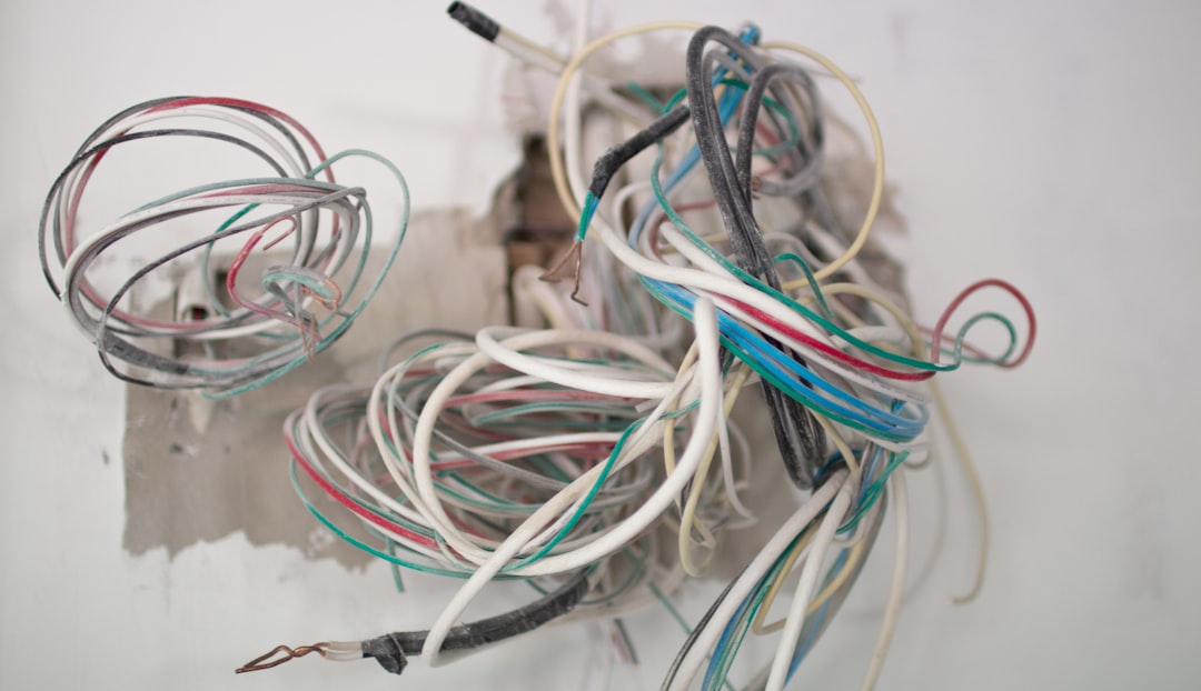 Elektriker i Vårdsätra – El- och Datainstallatören utför elinstallationer och eljour i Vårdsätra